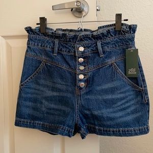 High wasted paper bag Jean shorts